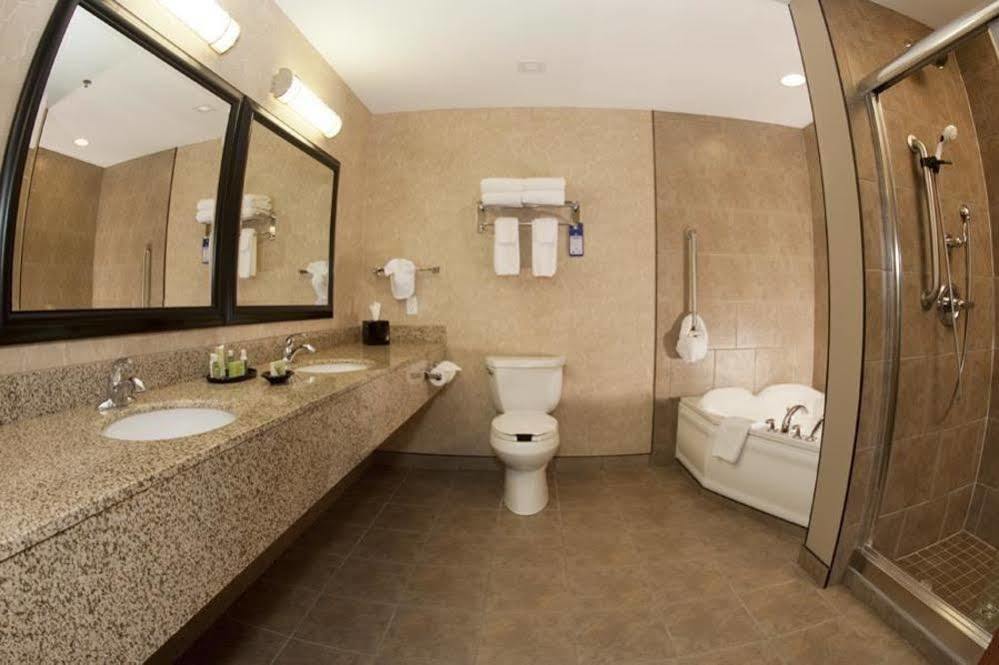 เบสต์ เวสเทิร์น แบลร์มอร์ Hotel แซสเกอทูน ภายนอก รูปภาพ